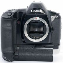 ☆良品☆CANON EOS-1N ボディ ＋ PB-E2 セット キヤノン 電池ホルダー・純正グリップ欠品☆保証付☆N109_画像2