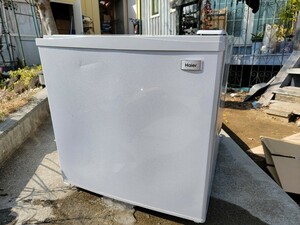 2016年ハイアール製３８Ｌミニ冷凍庫　ＪＦ-ＮＵ４０Ｇ　５０×５０×５４ｃｍ　使用確認済　わりと綺麗