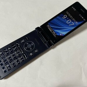 IE685 docomo SH-02L 8GB ブラック ジャンクの画像1