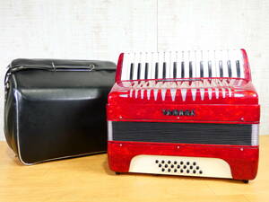 YAMAHA ヤマハ アコーディオン 8905 30鍵盤 レッド ソフトケース付 鍵盤楽器 ※現状渡し＠120(2)