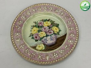 【N2-1199】WEDGEWOOD ウエッジウッド 金彩 プレート 飾り皿 絵皿 レリーフ ピンク系 薔薇 バラ 約33cm 現状品【千円市場】