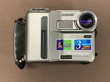 【NA-2953】SONY VIEO LENS DCR-SC100 f=4.2mm-42mm 1:1.8 Handycam デジタルビデオカメラ ケース付き 現状品【千円市場】_画像2