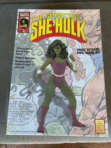 MARVEL (マーベル) She Hulk（シー・ハルク）アメコミ ガレキガレージキットソフビ当時ソフビ