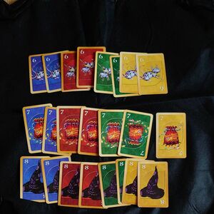 ハリー・ポッターUNOカードゲーム中古品　カード不足