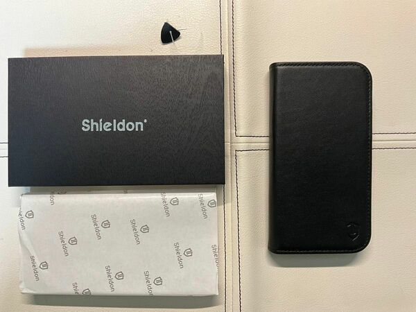 Shieldon スマホケース　手帳型　2in1 ブラック　MagSafe対応　iPhone15pro用