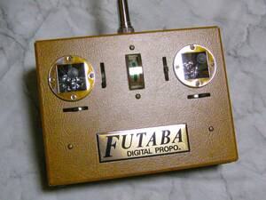 双葉　FUTABA　送信機　FP-T4B