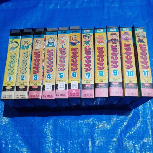 テレビ朝日系アニメ【ビックリマン】VHSビデオ 全巻全話全48話収録 全11本セット 当時品貴重レア希少廃盤 旧ビックリマンシール ロッテ東映