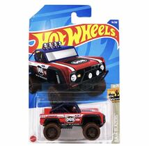 ホットウィール 2022　カスタム フォード ブロンコ レッド　HotWheels ベーシックカー BAJA BLAZERS_画像1