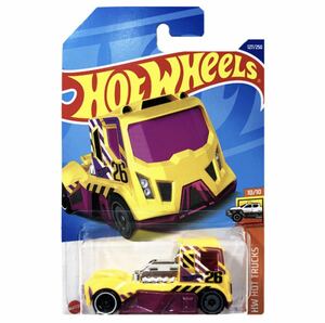 ホットウィール 2023　レネン・リグ RENNEN RIG イエロー　HotWheels ベーシックカー HW HOT TRUCKS