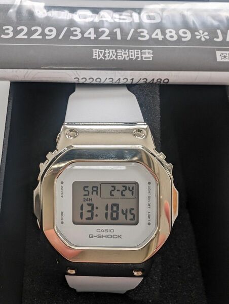 ☆新品同様☆CASIO カシオ G-SHOCK GM-S5600G 腕時計 Gショック 