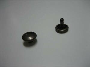 両面小カシメ　頭6mm　足6mm　黒ニッケル　100個