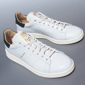 STAN SMITH LUX "OFF WHITE CREAM WHITE PANTONE" HP2201 （オフホワイト/クリームホワイト/パントーン）