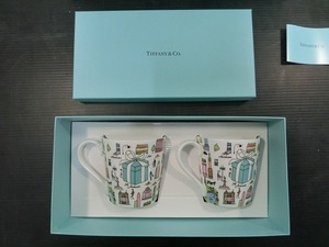 ♪♪ティファニー TIFFANY＆Co マグカップ ペアカップ 5TH アベニュー ボーンチャイナ ニューヨーク 210ml ペア 陶器 未使用【6B02⑬】♪♪