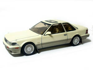  Fujimi 1/24 Toyota Soarer 3.0 GT LIMITED air suspension specification crystal white toning II