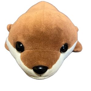 かわうそぬいぐるみくん。