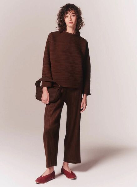 PLEATS PLEASE ISSEY MIYAKE CREPE KNIT