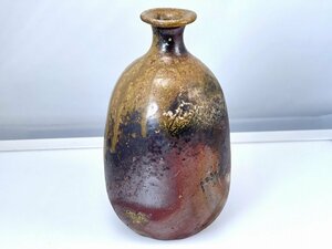  Bizen . Ise city cape full work sake bottle ~ human national treasure Ise city cape .. ...[01-3651