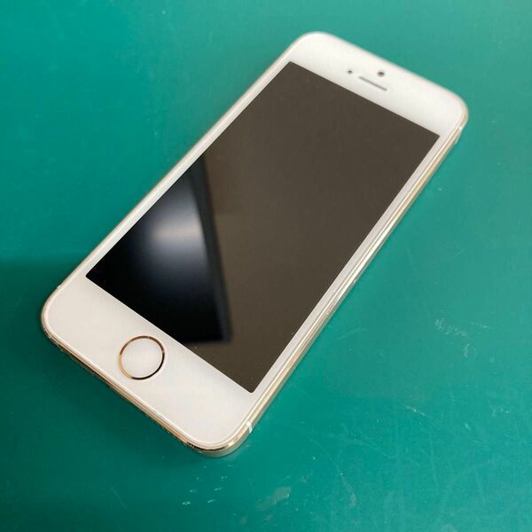 iPhone5S ゴールド　32GB docomo Apple バッテリー85%