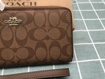 COACH コーチ 財布 長財布 メンズ レディース ロゴ シグネチャー プレゼント ブラウン ギフト 新品 未使用 ウォレット ストラップ付き C067_画像3