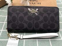 COACH コーチ 財布 長財布 ストラップ付き プレゼント メンズ レディース 小銭入れあり 新品未使用 ブランド レザー ウォレット C040_画像1