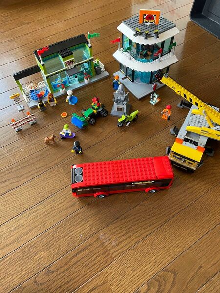 LEGO60026 ショッピングスクエア　ユーズド　シティ レゴ　　正規品