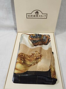  unused goods Yokohama scarf silk 100%. giraffe lion size approximately 89cm ×89cm