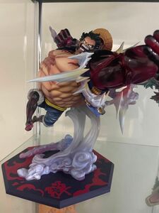 ワンピースフィギュア ONE PIECE ルフィ　POP マキシマム