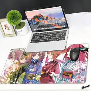 ◆ Версия кимоно ◆ 5 равных пластов Playmat Mouse Pad Pad Dest Table Cross Kazuhana Nakano Miku Mikuyo May Goals Anime