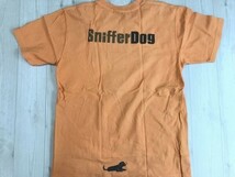 LAUNDRY ランドリー メンズ SNIFFER DOG 両面プリント 半袖Tシャツ M オレンジ_画像3