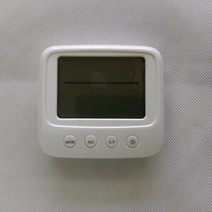 温湿度計バックライト付 置時計 デジタル時計 卓上 湿度計 温度計 アラームありの画像4