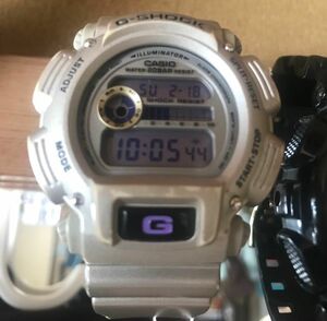 G-SHOCK DW9000 メタリックベージュ 盤面パープル Gショック 稼働品 廃盤モデル