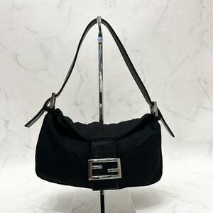 1円　1スタ　1円スタート【極美品】FENDI フェンディ　マンマバケット　ハンドバック　黒　