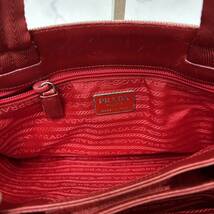 1円　1スタ　1円スタート　【極美品】PRADA プラダ　ハンドバッグ　トートバッグ　キャンバス　赤_画像6