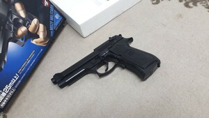 【ジャンク】電動ガン M92F マルイ ハンドガン オートマチック 拳銃 MARUI エアガン 玩具 鉄砲 射的 小道具 八王子市 引き取りOK