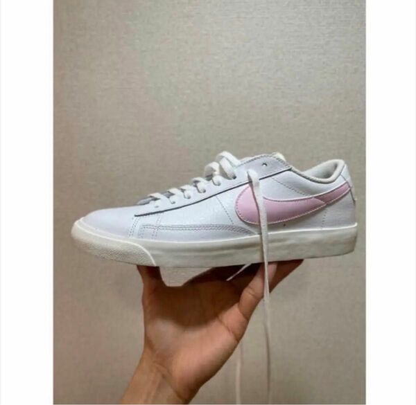 国内未発売！Blazer Low　WHITE / SAIL-PINK