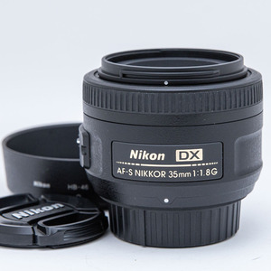 Nikon AF-S DX 35mm F1.8 G　【管理番号007538】