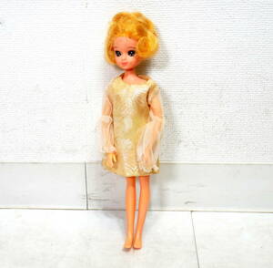 ▲(R602-B254)旧タカラ 2代目 リカちゃん人形 リエ姉さん ホクロあり 着せ替え人形 リエちゃん TAKARA 日本製 ファッションドール