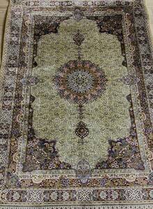 百貨店展示品　シルク100％ 最高峰225万ノット　イラン産　手織り 高級ペルシャ絨毯 101×152cm　#8