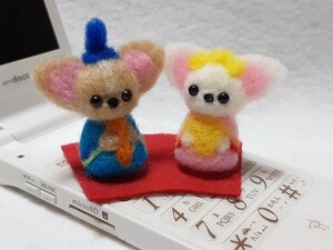 羊毛フェルト ハンドメイド 雛祭り　ミニチュア雛人形 オブジェ 飾り チワワちゃん ミニ お内裏様 お雛様 おひなさま