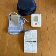 OMRON 自動血圧計 _画像5