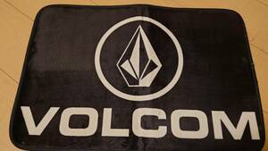 ボルコム VOLCOM フロアーマット ブラック／ホワイト 新品未使用