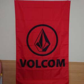 VOLCOM ボルコム 特大フラッグ バナー  レッド 90cm×150cm 新品未使用の画像1