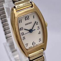 SEIKO セイコー 4N21 2080 腕時計 ウォッチ レクタンギュラー クォーツ quartz 金 ゴールド P43_画像4
