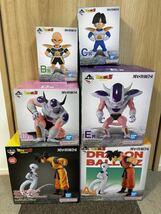 一番くじ ドラゴンボール BATTLE ON PLANET NAMEK A.B.C.D.E.ラストワン賞　化粧箱　タンブラー　タオル　クリアキーホルダー_画像1