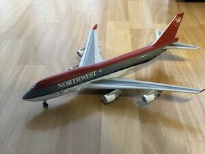 1/400DRAGON　WINGS NORTH WEST AIRLINS（ノースウェスト航空）Ｂ747-400/City of 東京