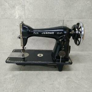 F3438(031)-704/TK3000　JANOME ジャノメミシン　黒　レトロ