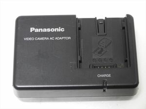 美品　Panasonic VSK0650 純正 バッテリー 充電器　パナソニック 送料350円　70003
