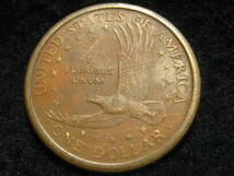 アメリカ合衆国　インディアン女性　サカガウィア　1ドル　コイン　D硬貨　2000年　ショーショーニー族 &　イーグル　＄1 米国_画像3