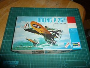 1/72　ボーイング P-26A タカラ/レベル Revell