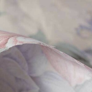 ♪コットンドビーサテン花柄ラメプリント ベージュｘピンクｘ紫 巾：110cm♪2.5m[9114]の画像5